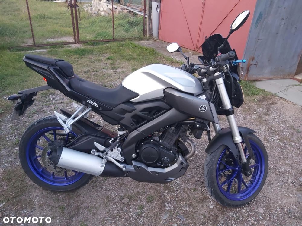 Yamaha MT - 2