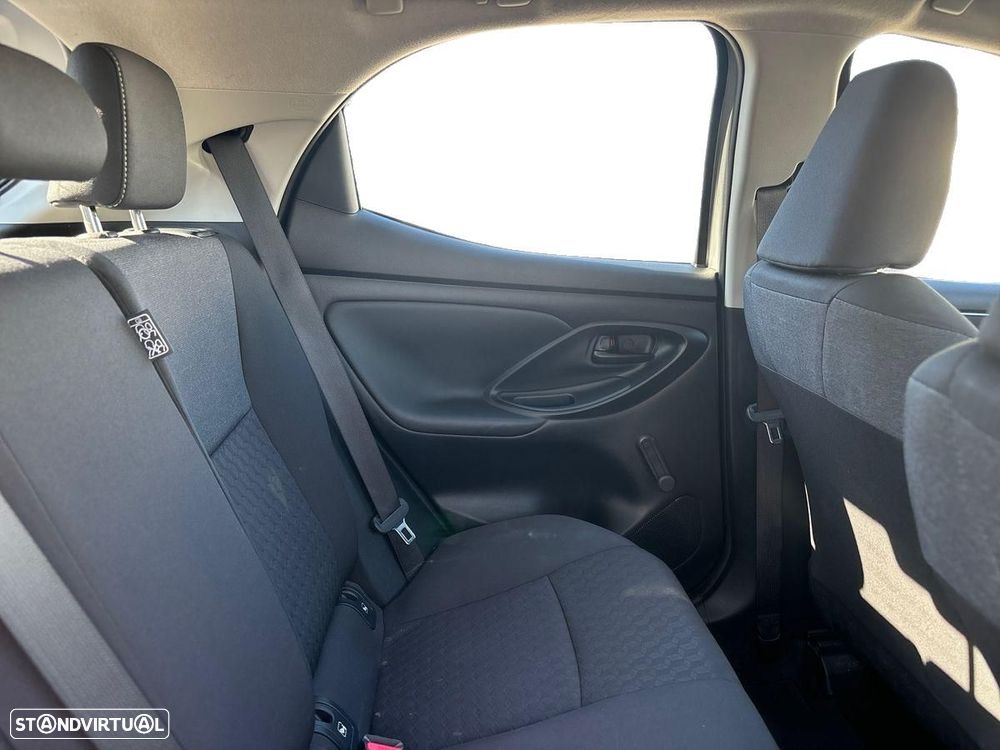 Toyota Yaris 1.0 VVT-i Comfort Plus - 7