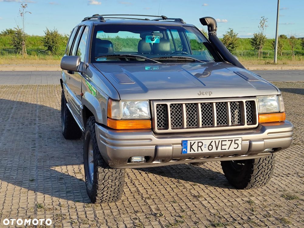 Jeep Grand Cherokee 5.9 Limited - 4