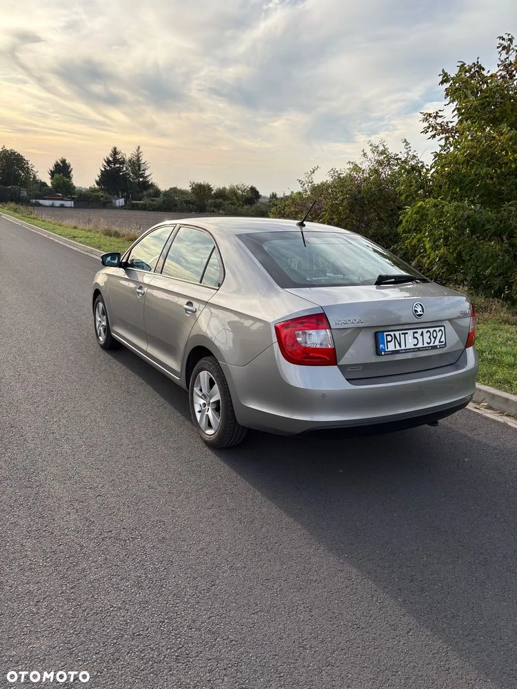 Skoda RAPID - 10