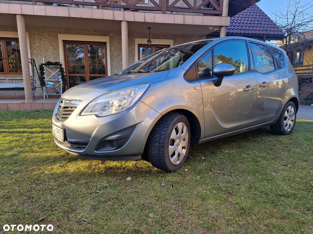 Opel Meriva 1.4 T Essentia - 1
