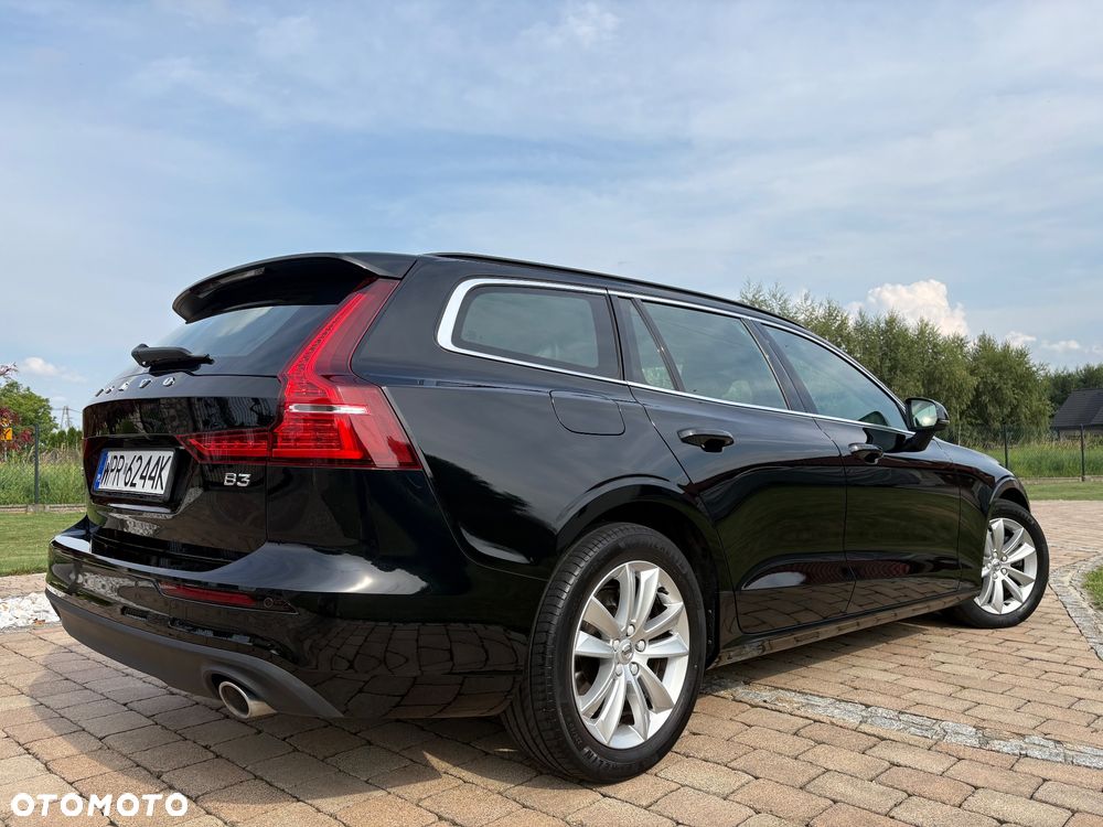 Volvo V60 B3 B Momentum Core - 5