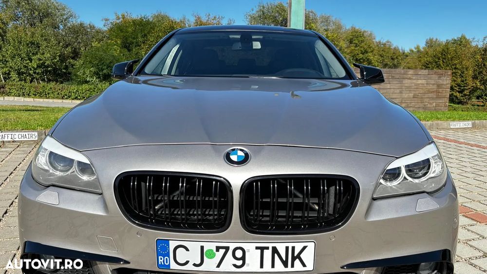 BMW Seria 5 520d Sport-Aut. - 10