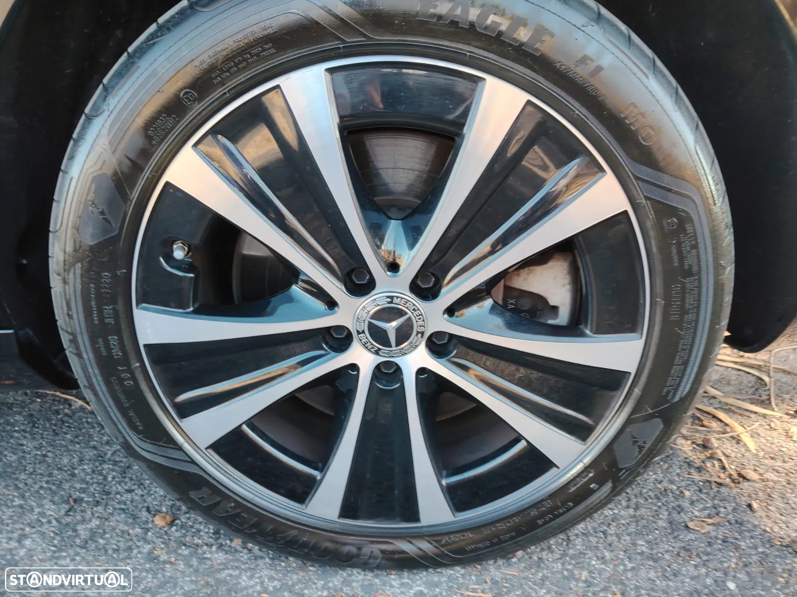 Mercedes-Benz E 300 de Avantgarde 4Matic - 41