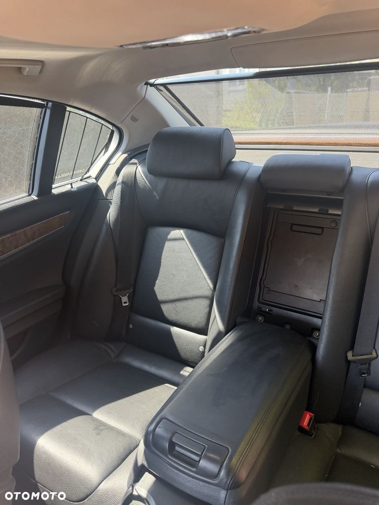 BMW Seria 7 - 4