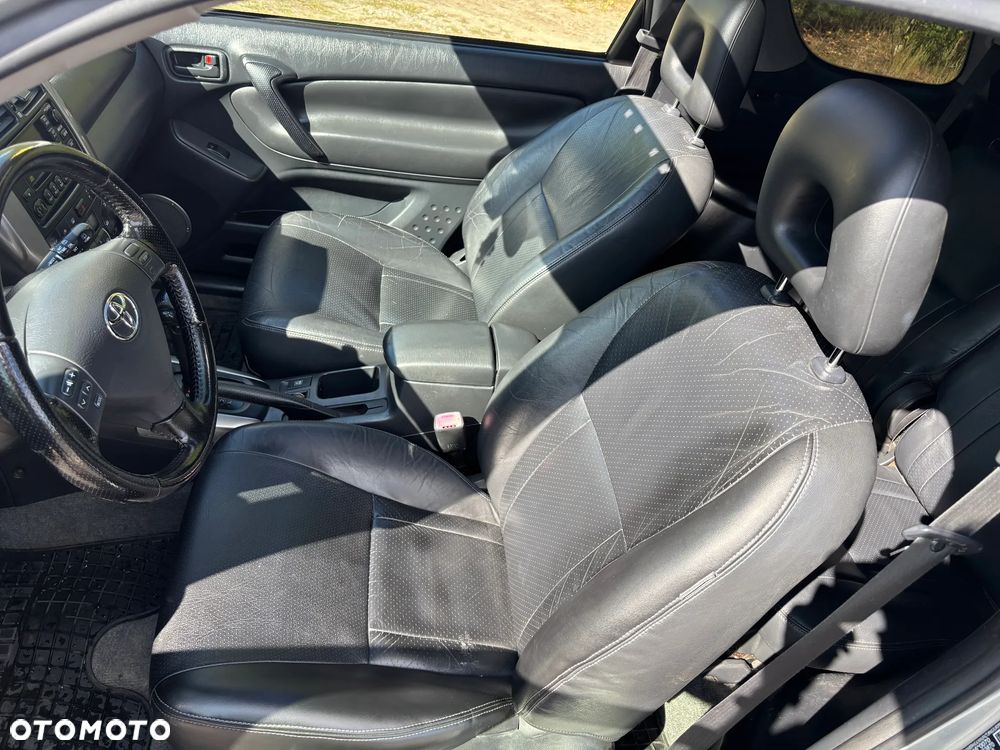 Toyota RAV4 2.0 VVT-i Prestige - 13
