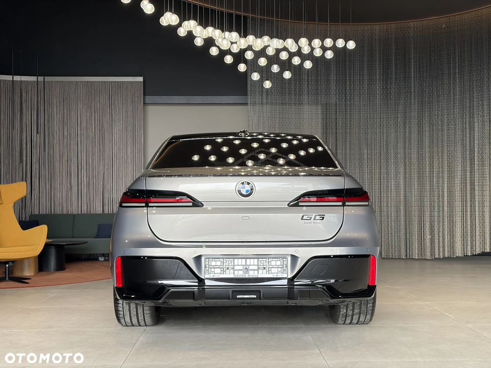 BMW Seria 7 740d xDrive mHEV M Sport sport - 6