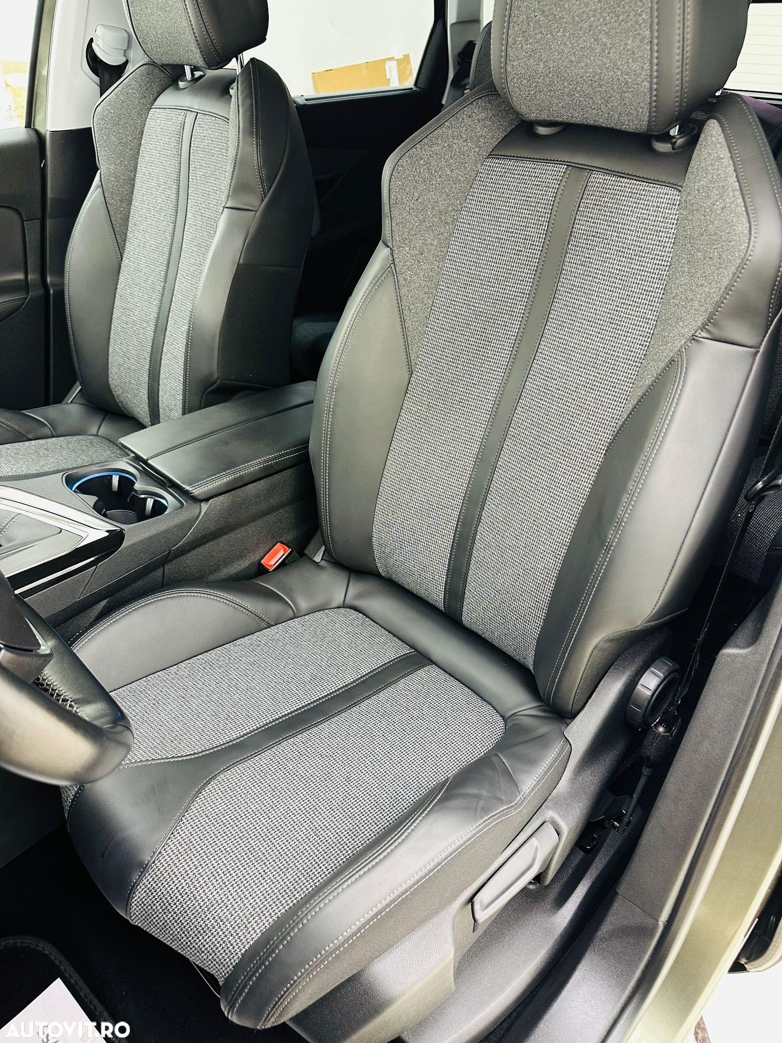 Peugeot 5008 - 14