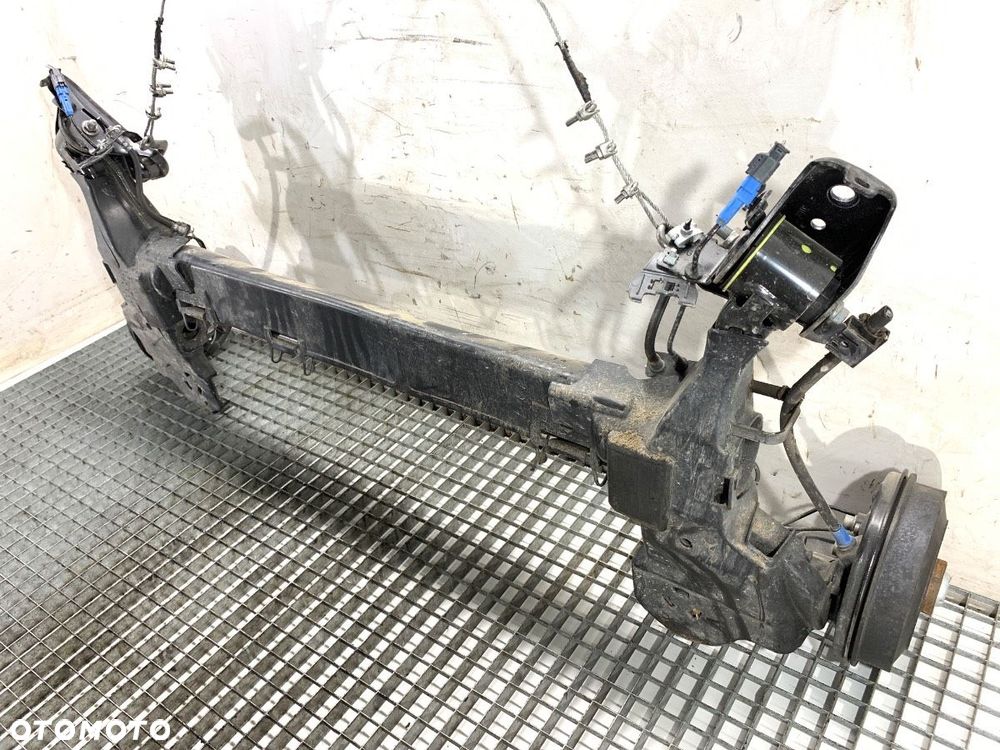 BELKA TYŁ  CITROEN C3 III (SX) 2016 - 2024 1.2 PureTech 82 61 kW [83 KM] benzyna 2018 - 2024 - 8