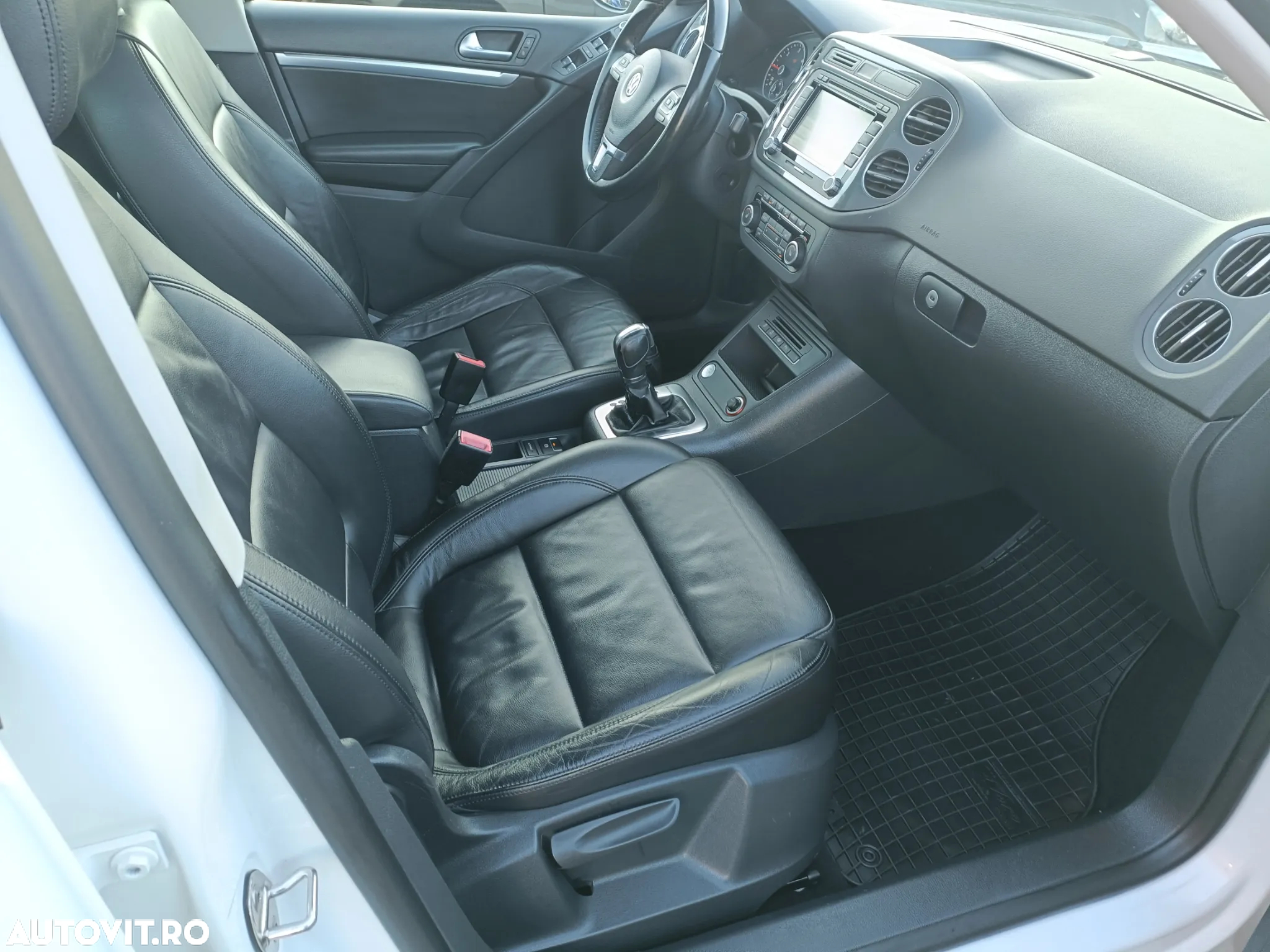 Volkswagen Tiguan 2.0 TDI DPF 4Motion BlueMotion Technology DSG Exclusive - 21