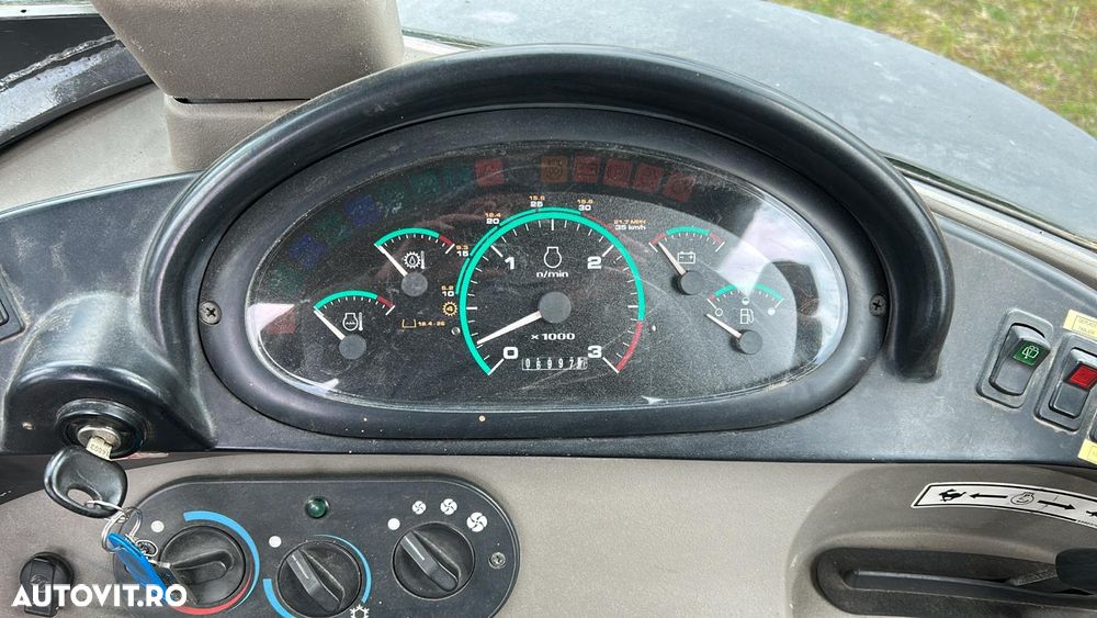 Case Super 590 SR-4PS, *4 x cupe* - 10