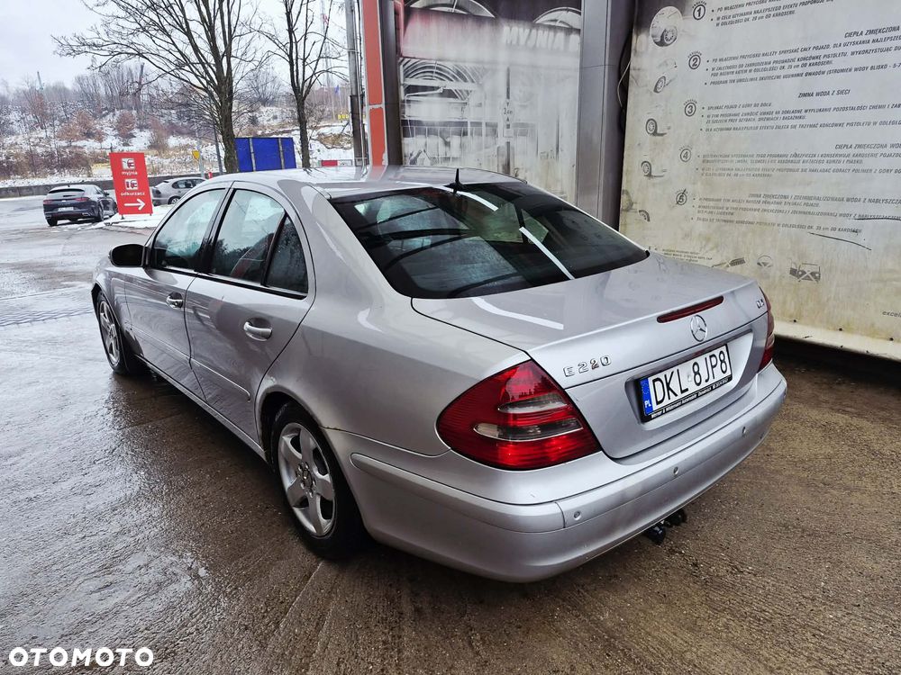 Mercedes-Benz Klasa E 220 CDI Automatik Classic - 7