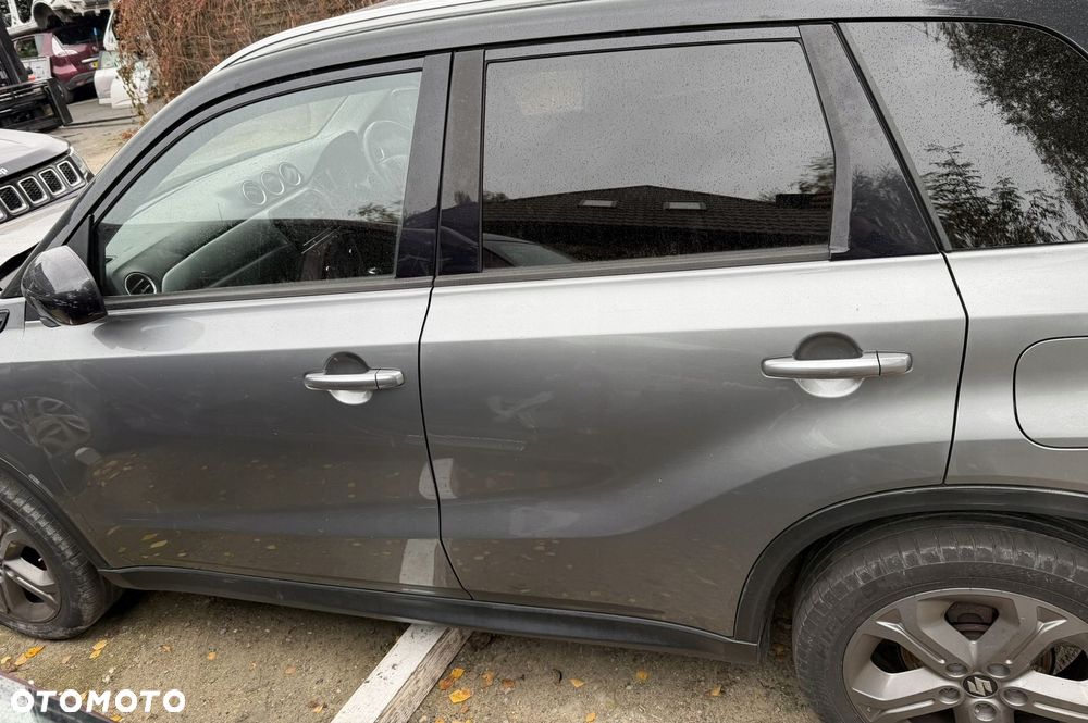 suzuki vitara iii błotnik prawy kolor zcd - 2