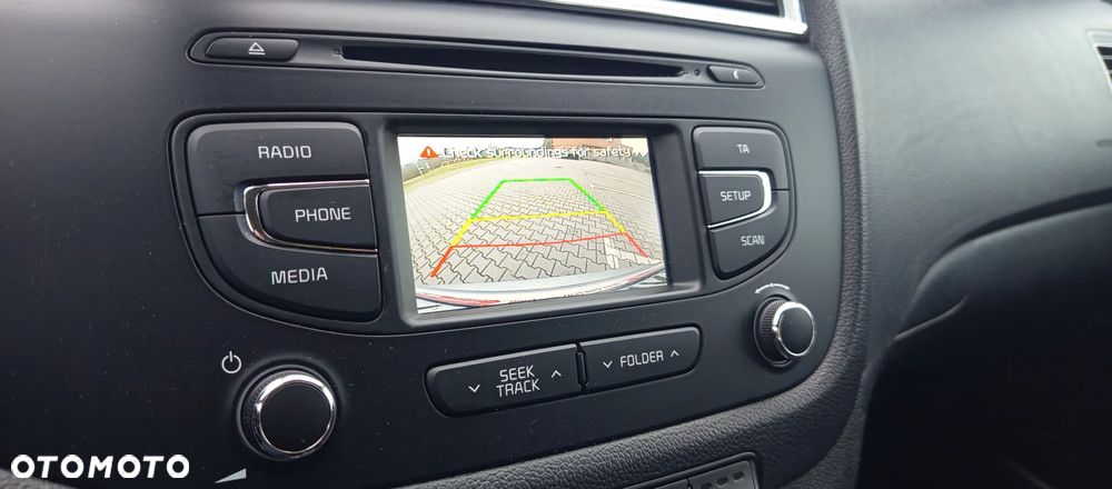 Kia Ceed 1.6 CRDi L - 9