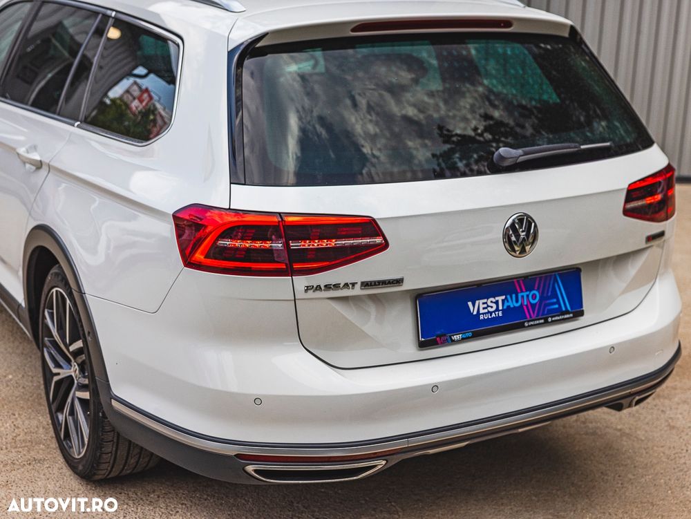 Volkswagen Passat Alltrack 2.0 TDI DSG 4Motion - 29