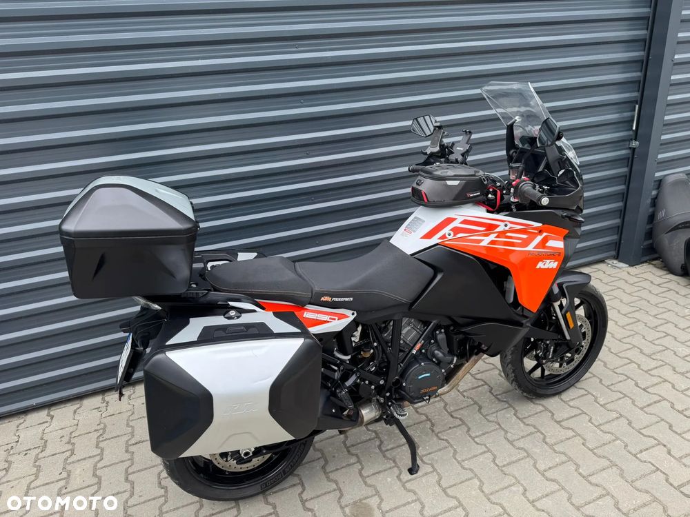 KTM Adventure - 3