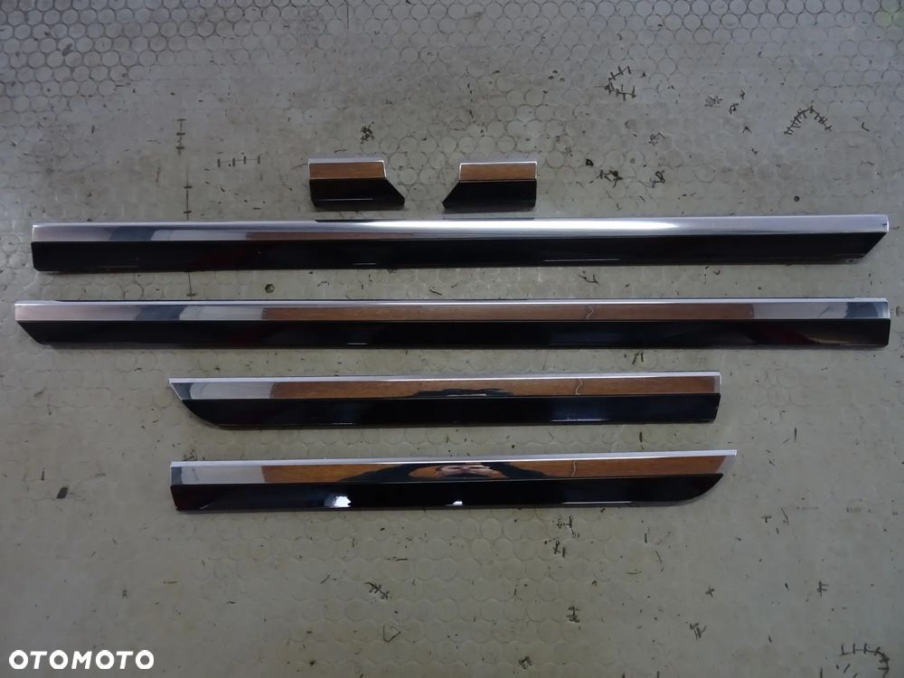 LC9X LIstwy drzwi Chrom Highline R LINE VW Passat B8 czesci - 1