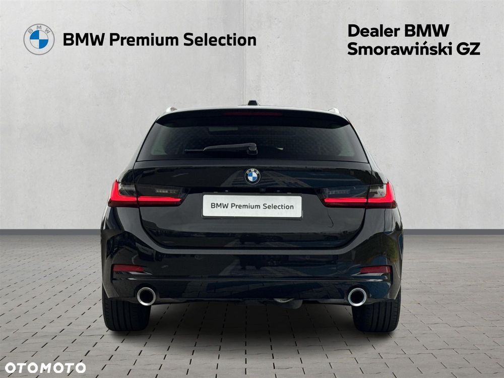 BMW Seria 3 320d xDrive - 25