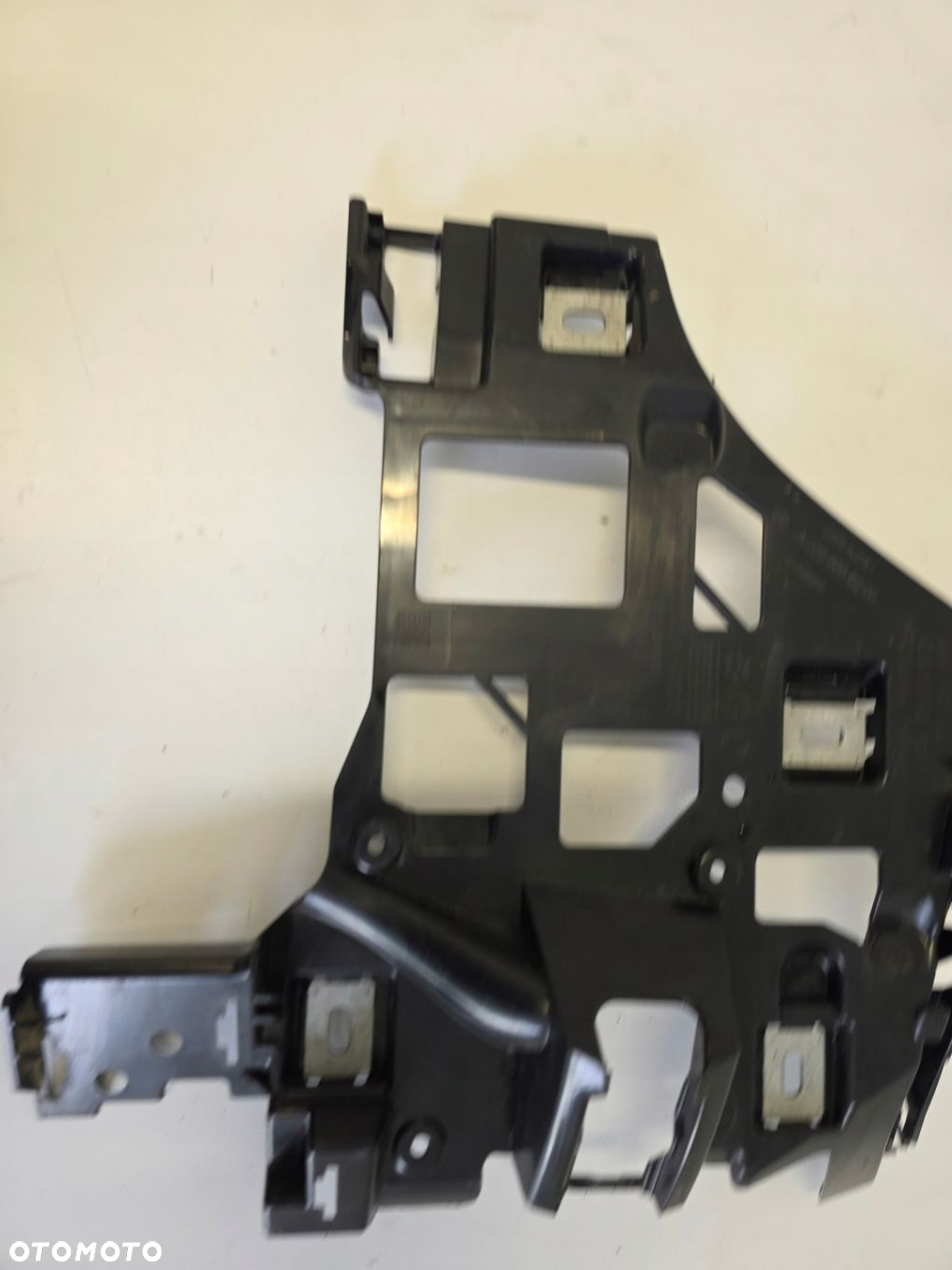 Ślizg zderzaka lewy tył MERCEDES C klasa W206 A2068808201 - 3
