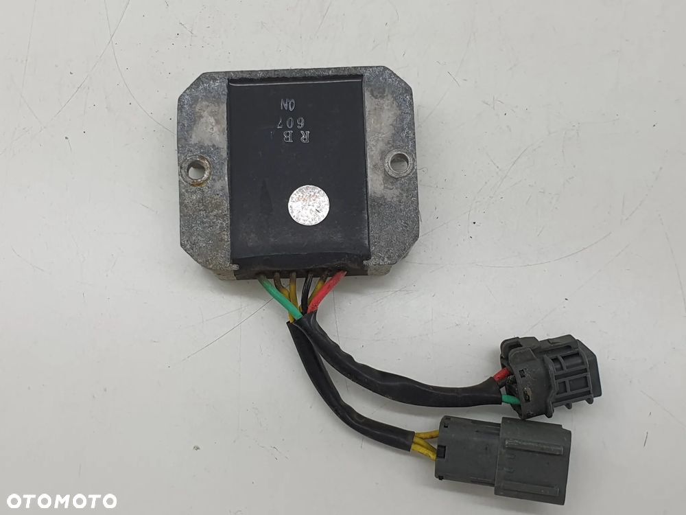 REGULATOR NAPIECIA  TGB BLADE 250 - 4