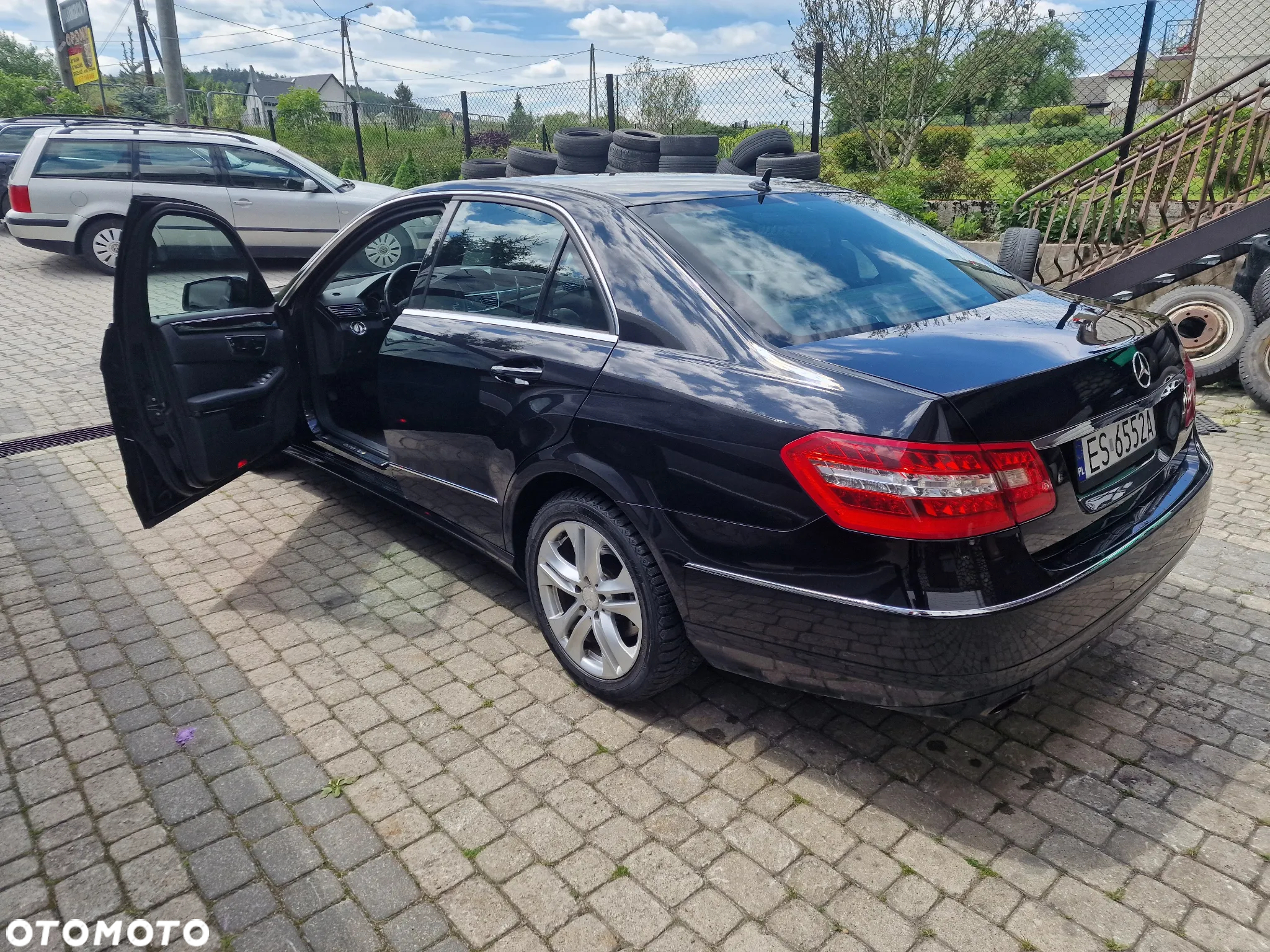 Mercedes-Benz Klasa E 350 4-Matic Avantgarde - 12