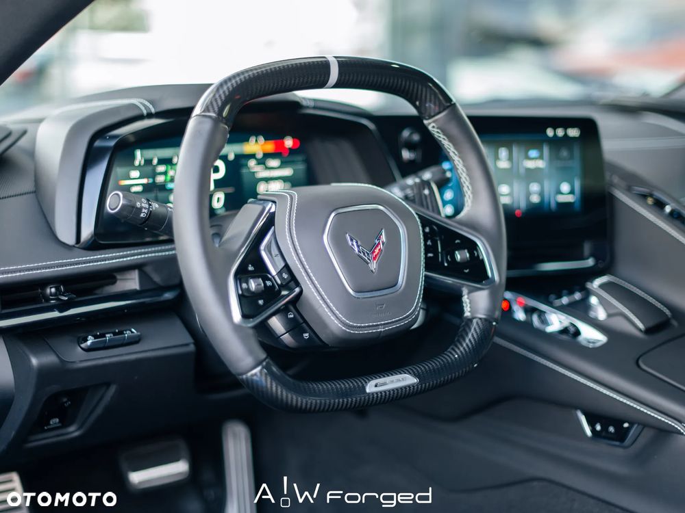 Chevrolet Corvette - 22