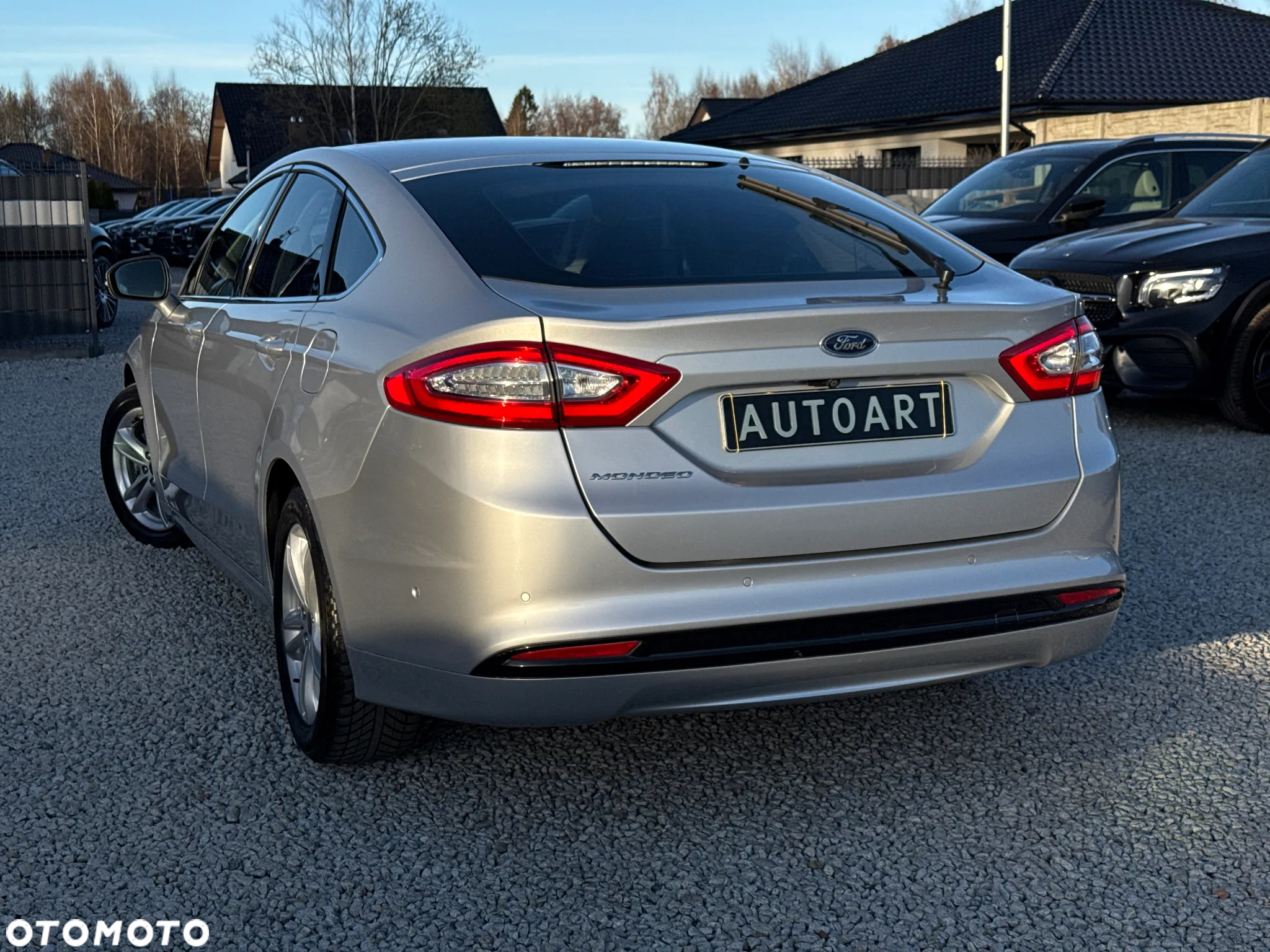 Ford Mondeo 2.0 TDCi Titanium PowerShift - 12
