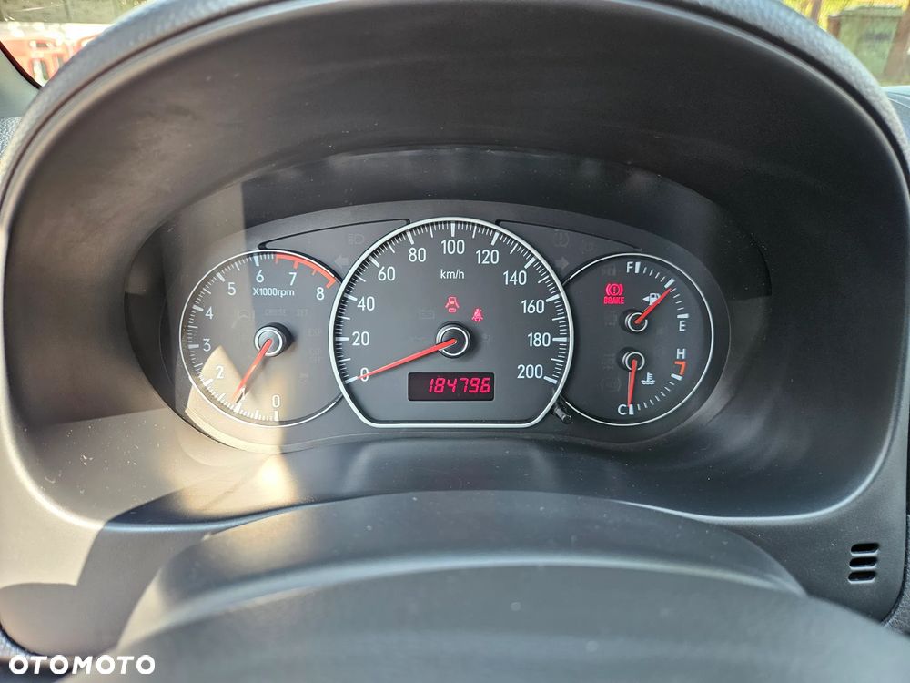 Suzuki SX4 - 10