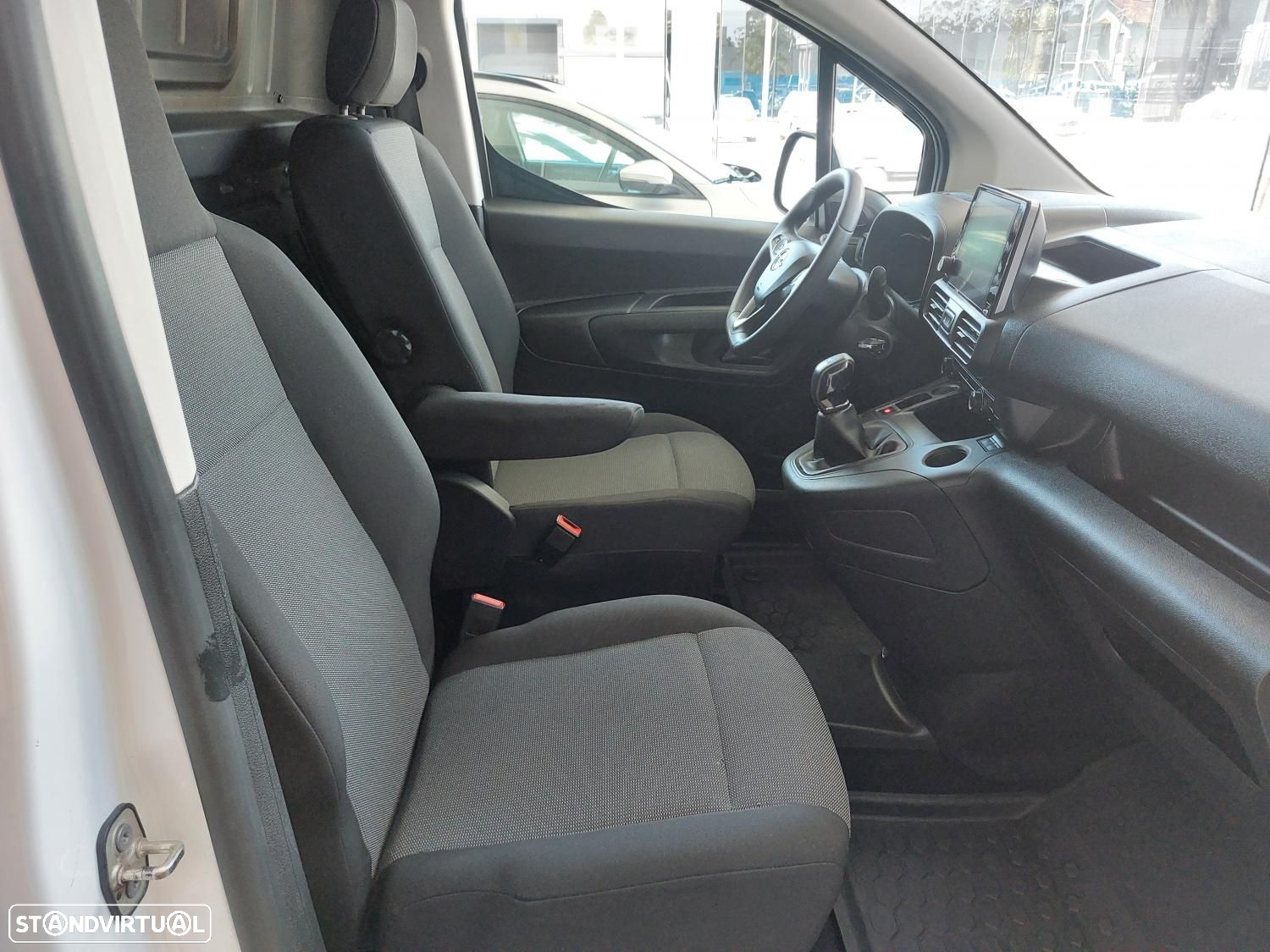 Opel Combo 1.5 CDTI L1H1Enjoy - 26