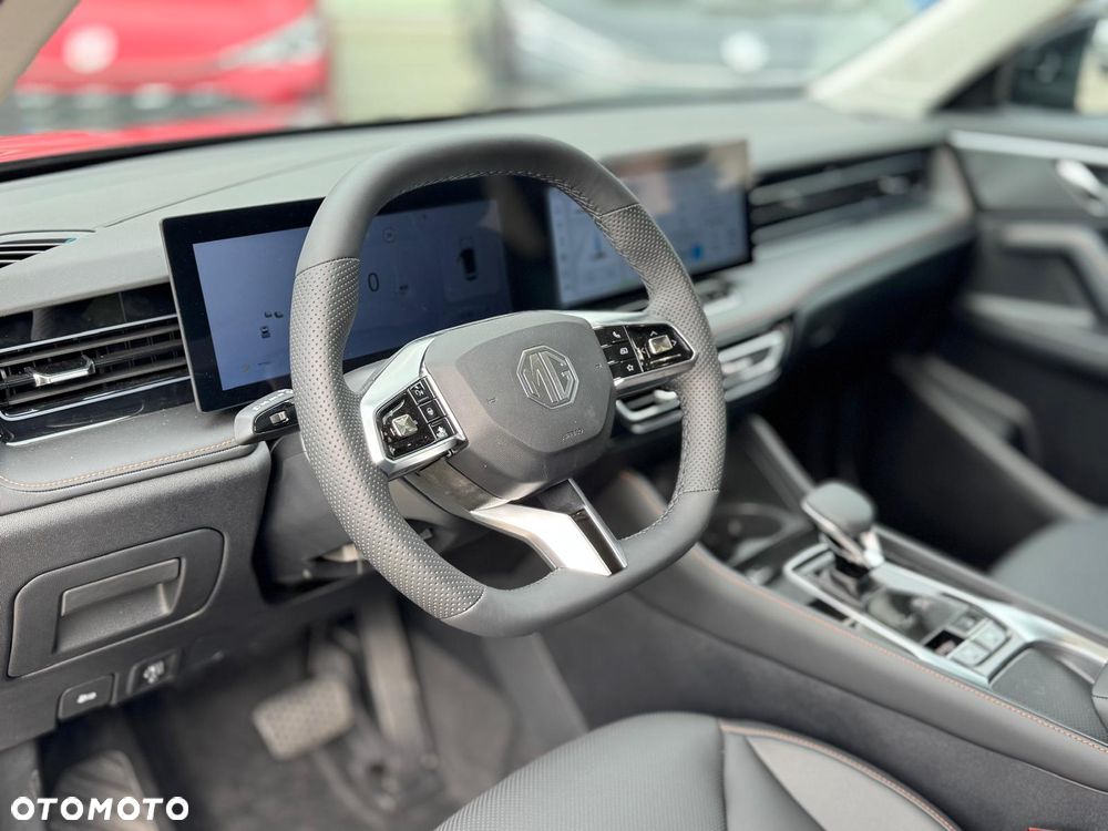 MG HS 1.5 T-GDI Exclusive DCT - 8