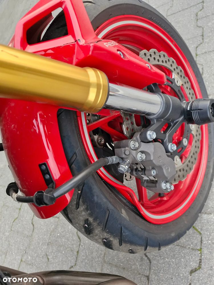 Kawasaki Z 900 - 14