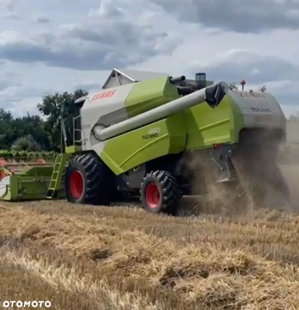 Claas Tucano 450 - 2
