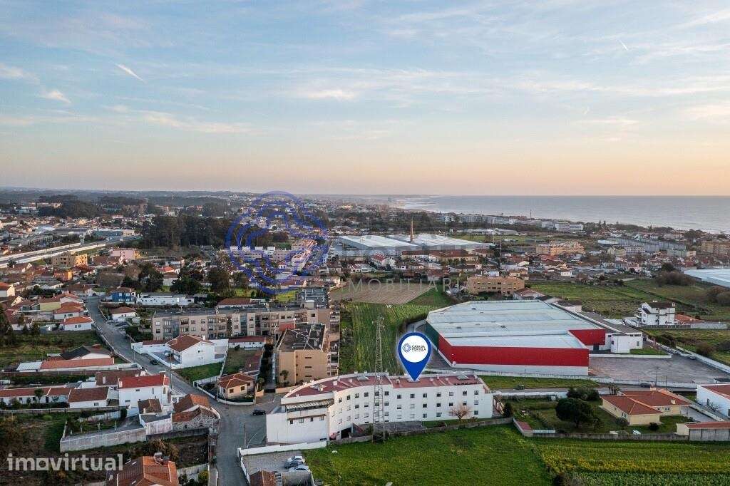 Apartamento T4 em Arcozelo com Terraço e Vistas Mar | Garagem 2 Carros - Grande imagem: 4/54