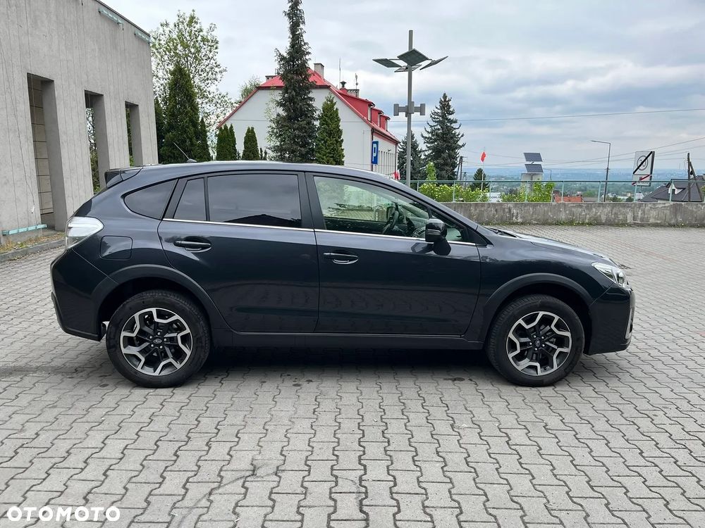 Subaru XV 2.0 i Exclusive Lineartronic - 32