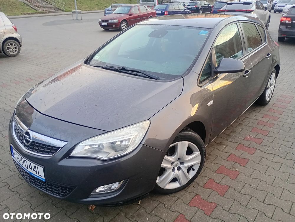 Opel Astra 1.3 CDTI DPF EcoFLEX Selection - 1