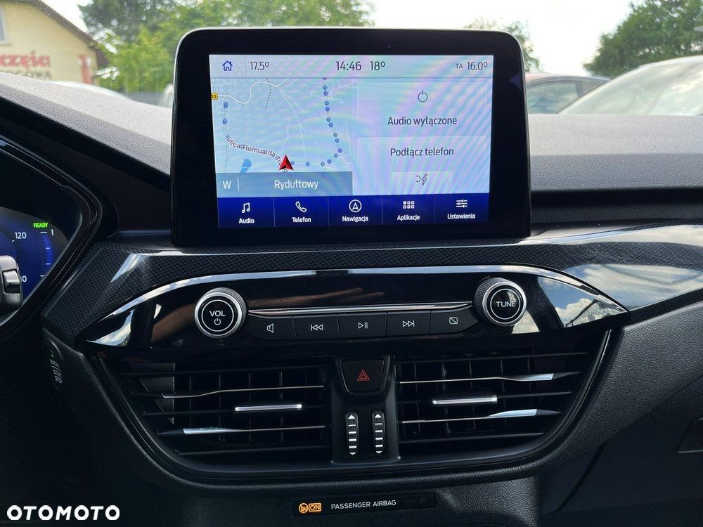 Ford Kuga - 16