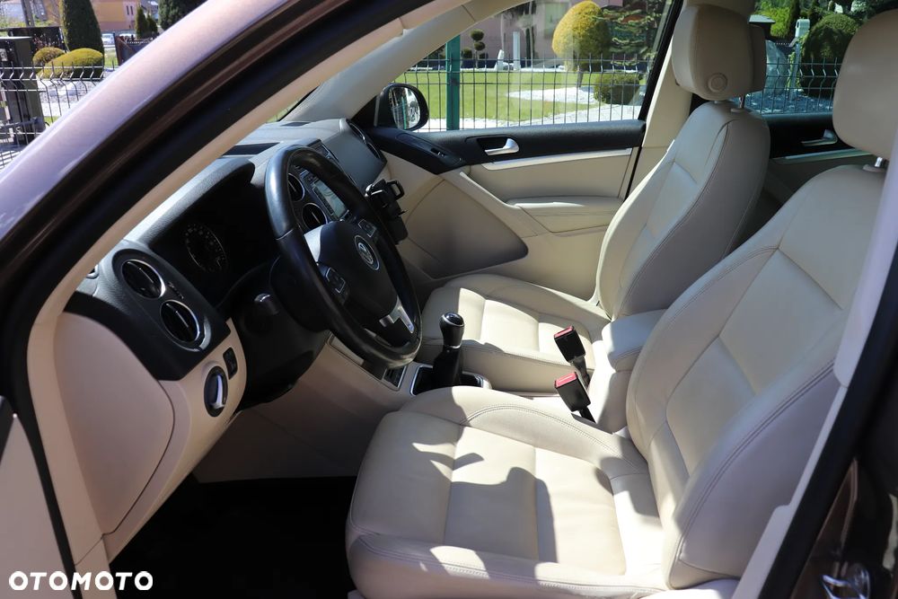 Volkswagen Tiguan 2.0 TDI BlueMot Sport&Style - 11
