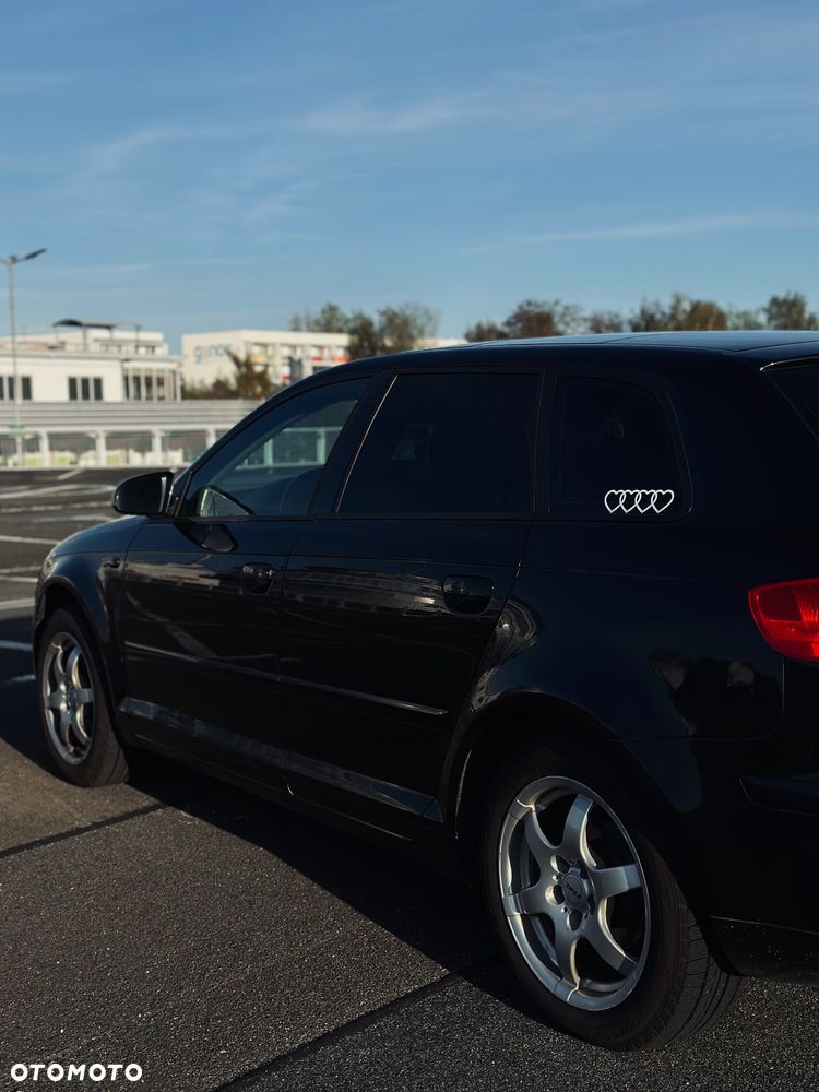 Audi A3 Sportback - 13