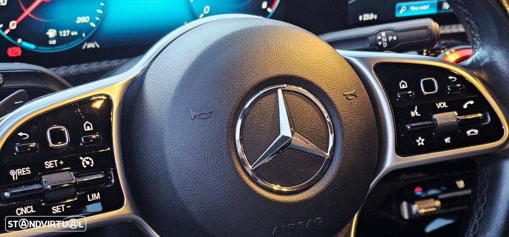 Mercedes-Benz CLA 180 d 8G-DCT - 17