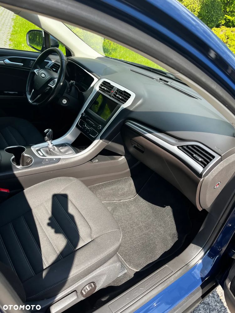 Ford Mondeo 2.0 TDCi Trend - 13
