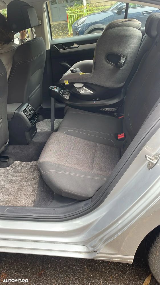 Volkswagen Passat Variant 2.0 TDI 4Motion Comfortline - 3