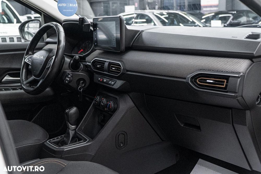 Dacia Sandero TCe 90 CVT Expression - 27