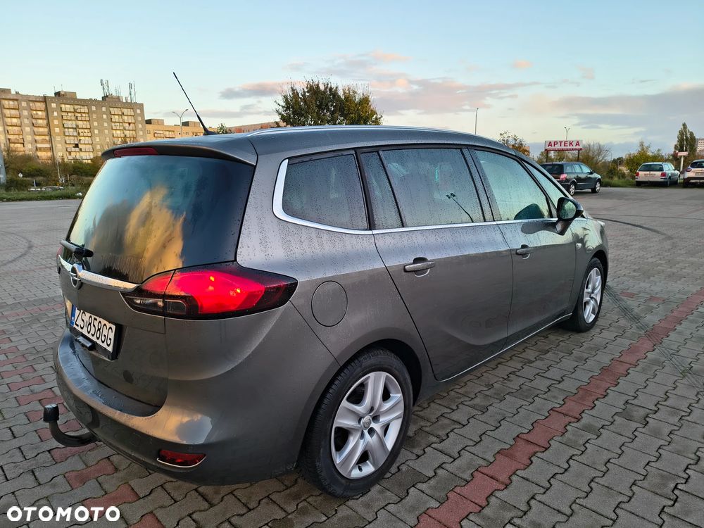 Opel Zafira - 6