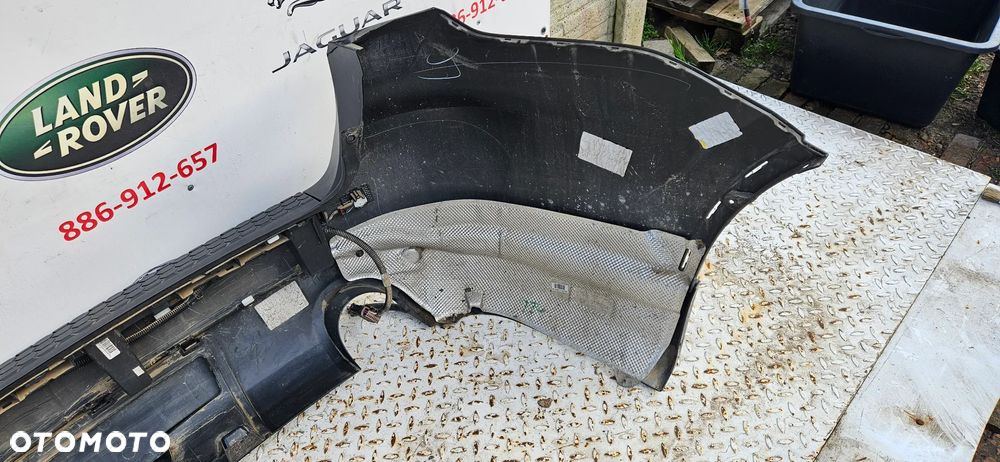 Dodge Durango III LIFT 2017- GT Kompletny zderzak tył pod 4x PDC oraz zaślepka na hak ZDERZAK POD 2 RURY kolor PXJ CZARNY  wersja GT - 23