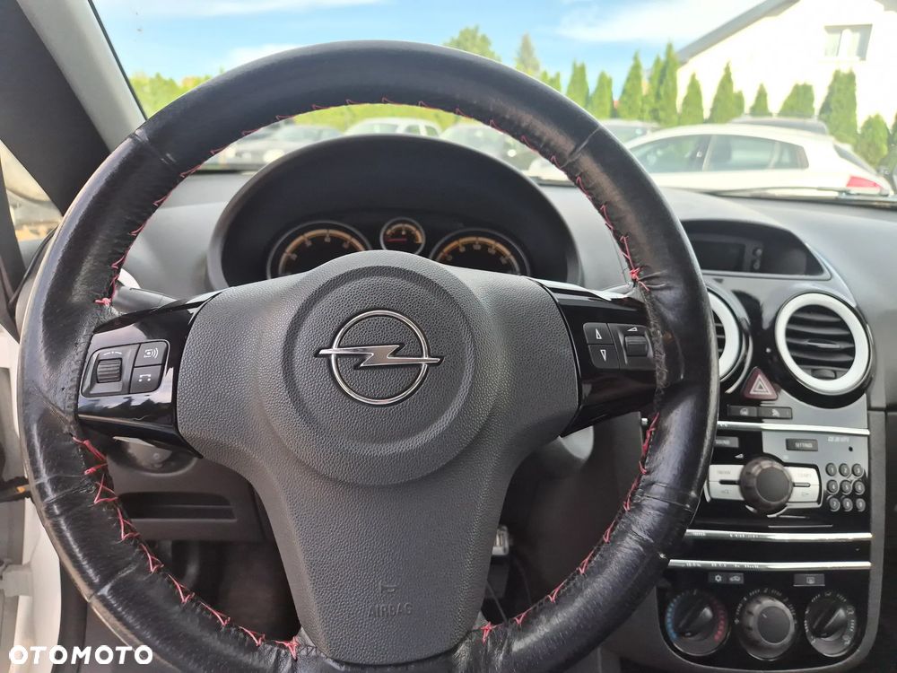 Opel Corsa - 18