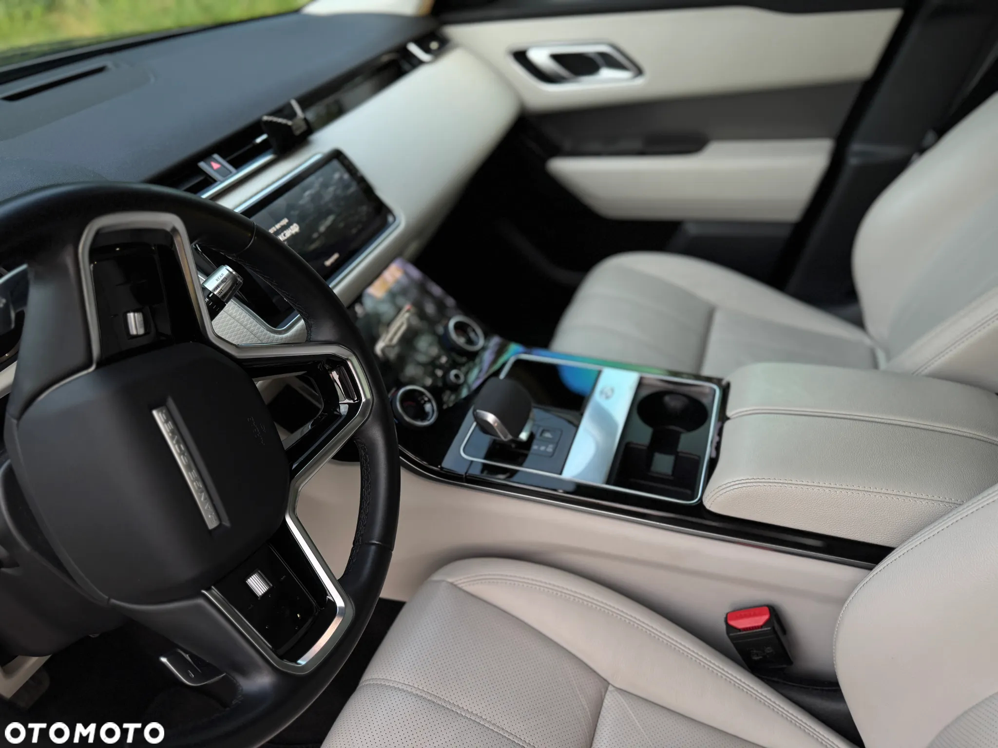 Land Rover Range Rover Velar P250 S - 13