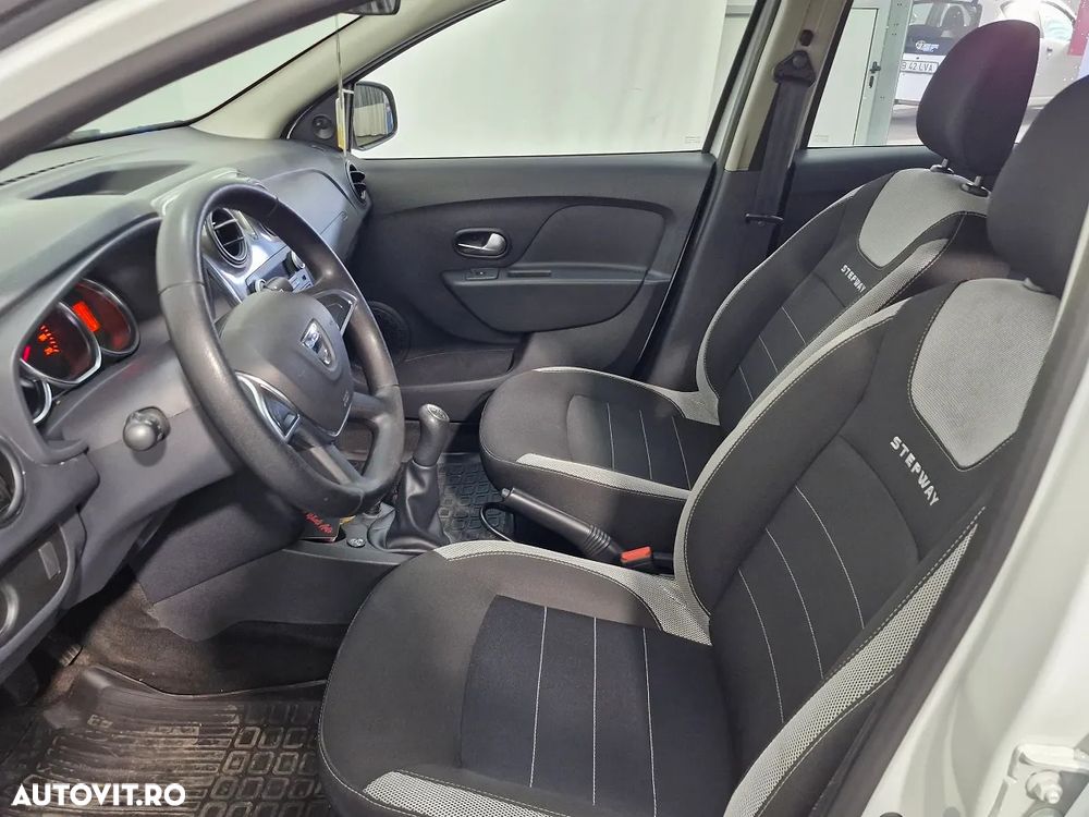 Dacia Sandero Stepway ECO-G 100 MT6 Essential - 8