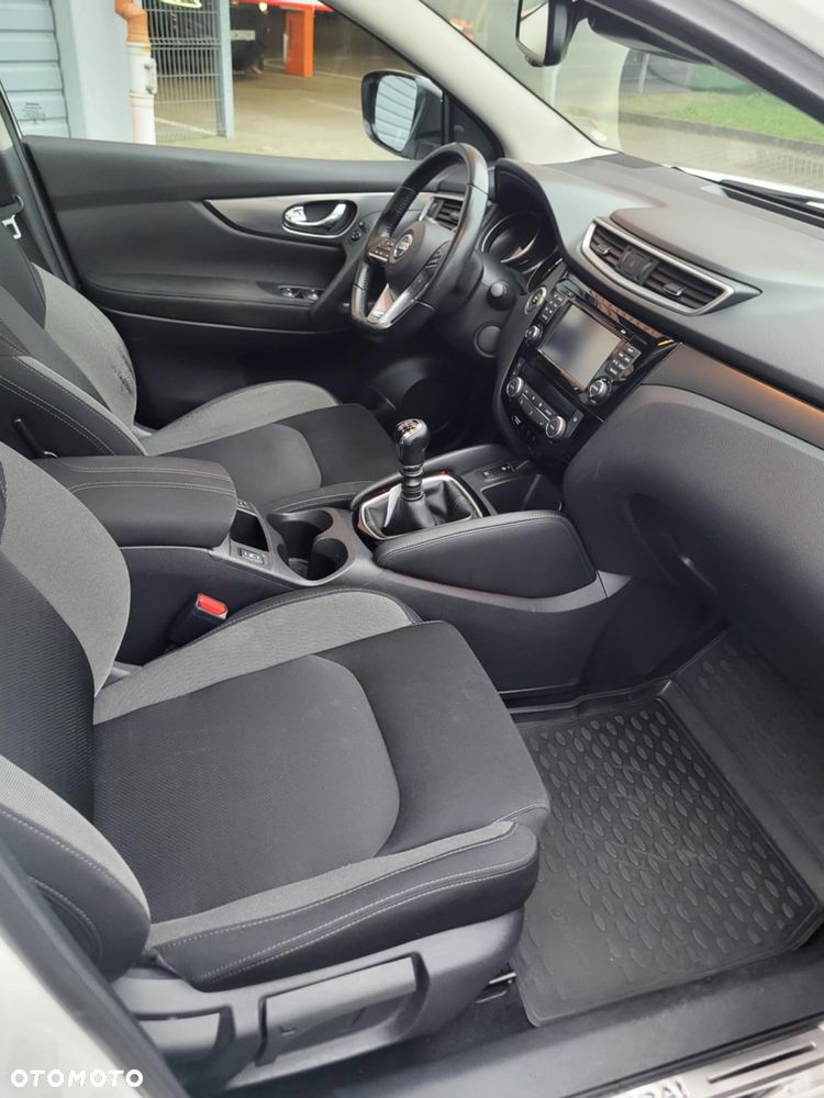 Nissan Qashqai 1.2 DIG-T N-Connecta - 9