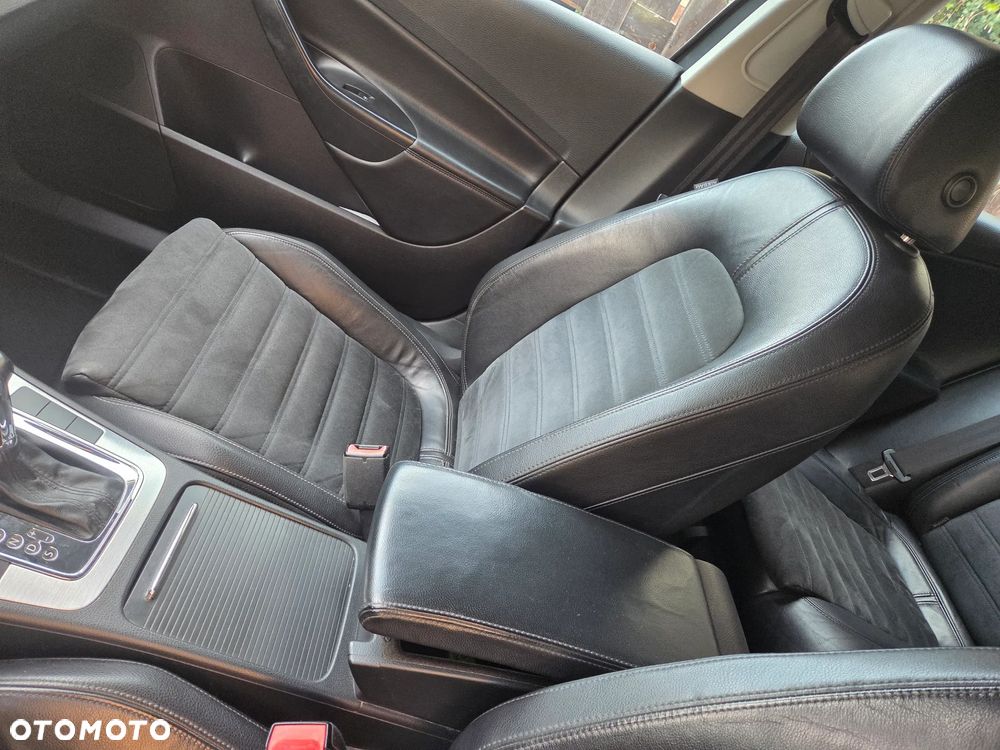 Volkswagen Passat 2.0 TDI Highline DSG - 13