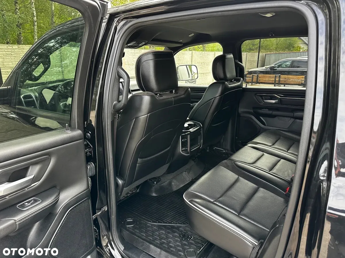 Dodge RAM 1500 5.7 4x4 - 38